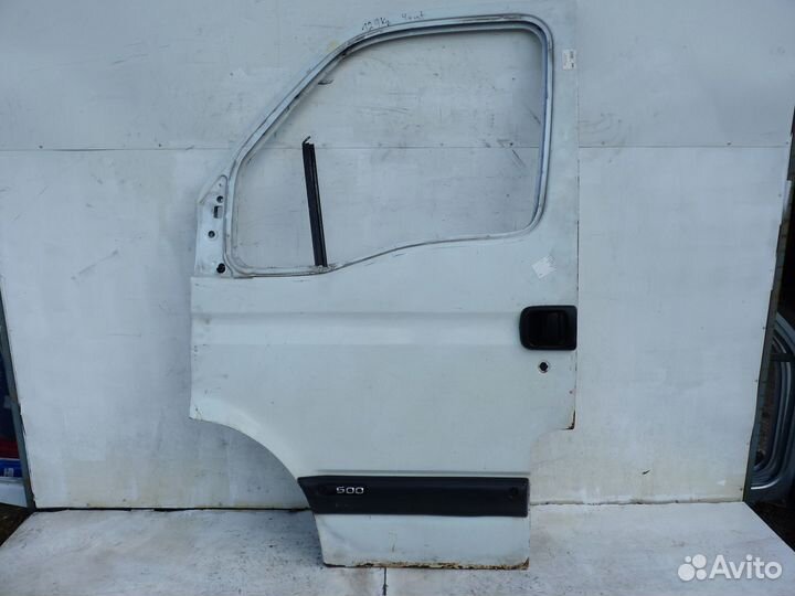 Дверь передняя Лев. Опель Мовано 2004г 2.2л 110кВт