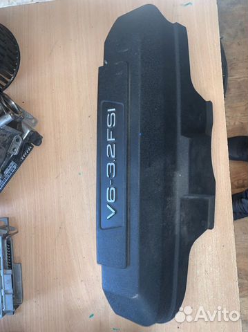 Накладка декоративная 3.2 V6 AUK на двигатель