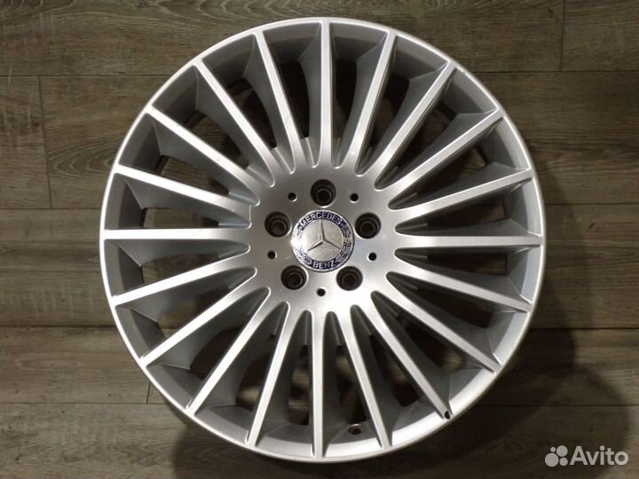 Три оригинальных диска Mercedes W222 R19