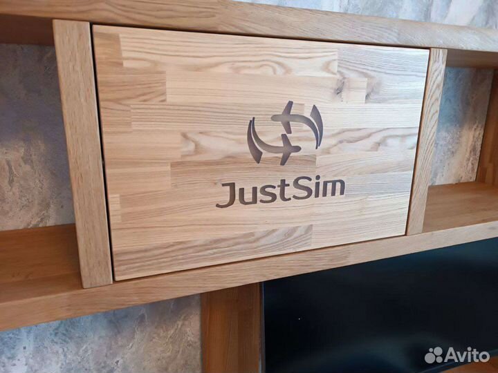 Компьютерный стол из массива дуба