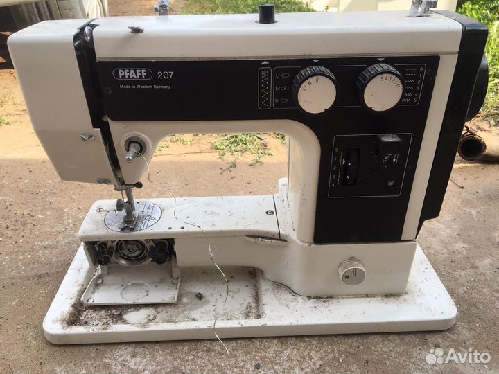 Швейная машина pfaff