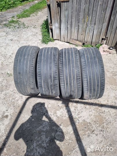 Michelin Latitude Sport 3 255/45 R20