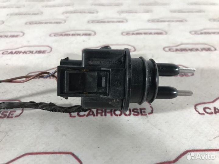 Датчик Volkswagen Touareg NF 3.0 casa 2011