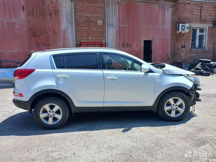 В разборе Kia Sportage 3 SL 2.0 МКПП 2wd G4NA