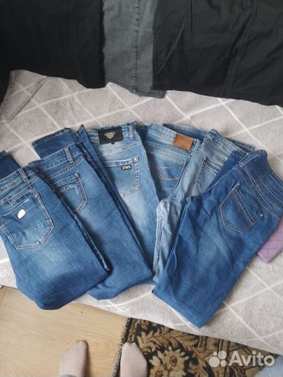 Джинсы