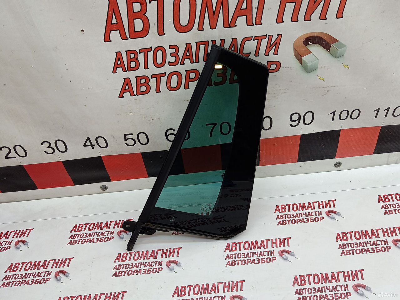 Форточка двери задней левой Volkswagen Tiguan 2