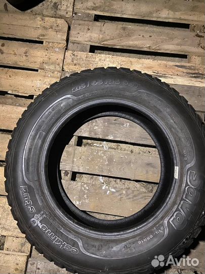 Sava Intensa 215/65 R16 98