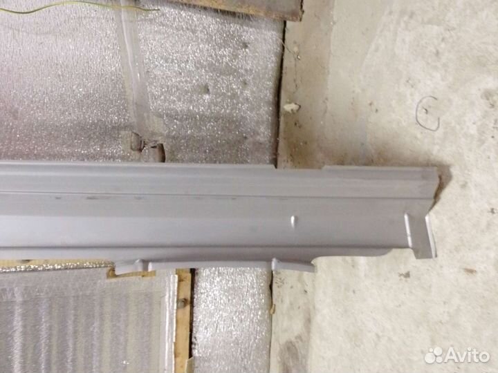 Порог на Opel Corsa