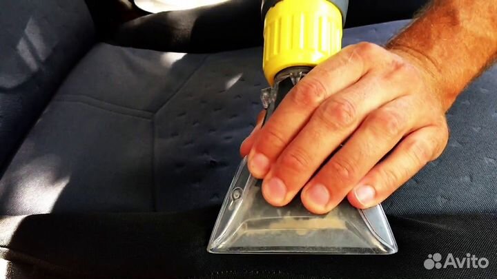 Аренда моющего пылесоса Karcher