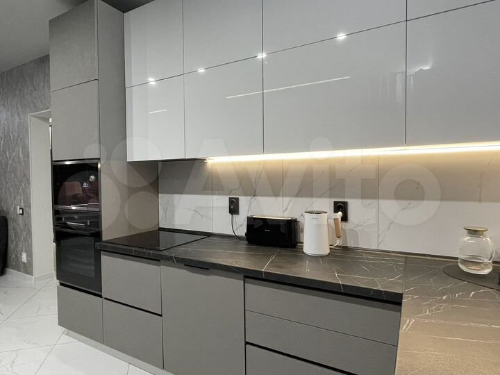 Коттедж 210 м² на участке 7 сот.