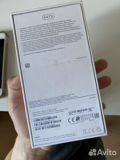 iPhone 8 64 гб