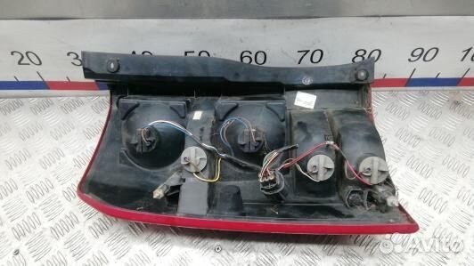 Фонарь задний правый land rover discovery 3 (1SK21