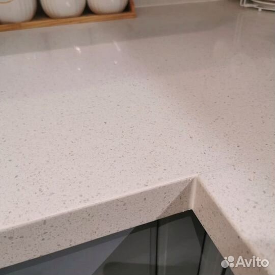Столешница из акрилового камня для кухни