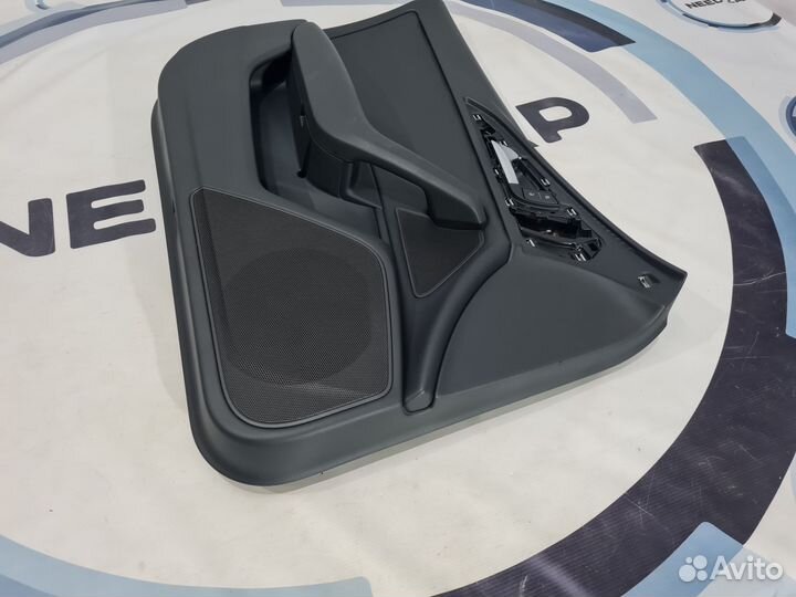 Обшивка двери передняя левая Audi A6 C7