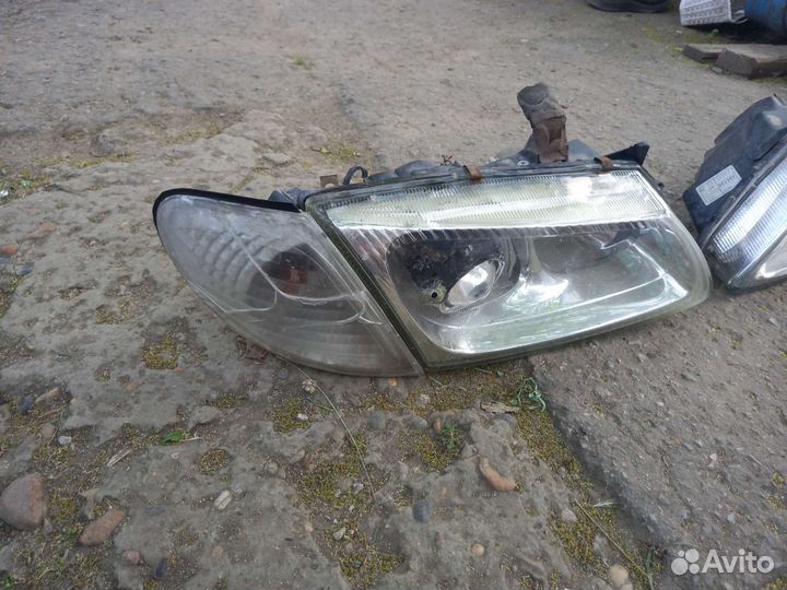 Фары Ниссан блюберд силфи