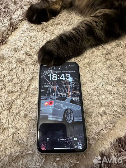 Телефон iPhone хр