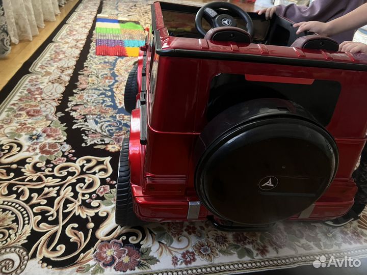 Электромобиль детский