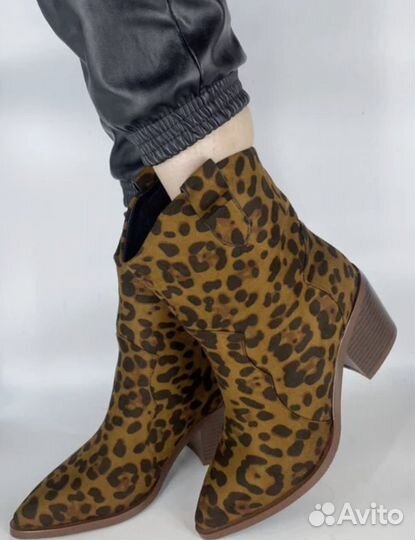 Казаки женские