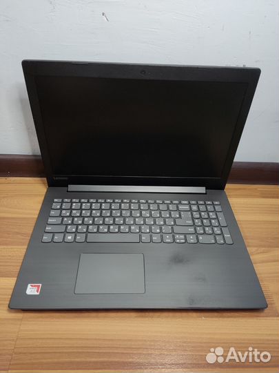 Lenovo amd a6 9220 /120ssd/1920x1080/r7 m440 2gb