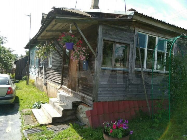 Дом 30 м² на участке 10 сот.