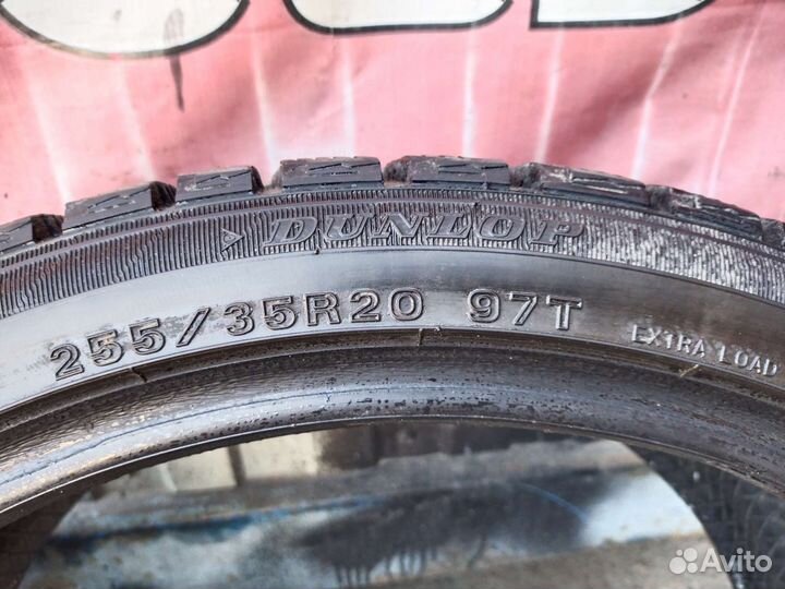 Dunlop SP Winter Ice 02 255/35 R20