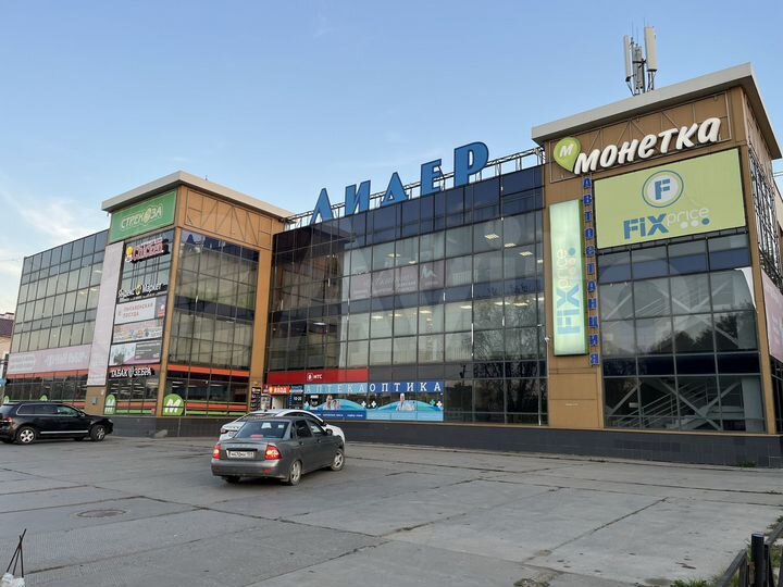 Торговая площадь, 700 м²