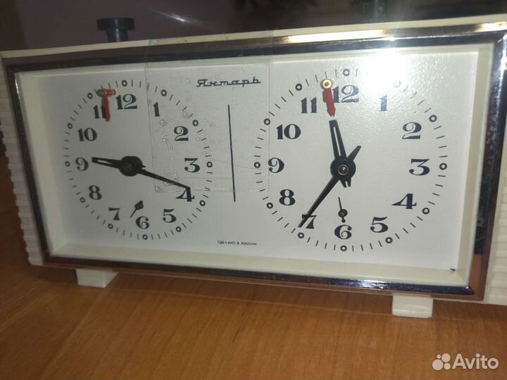 Часы шахматные Янтарь