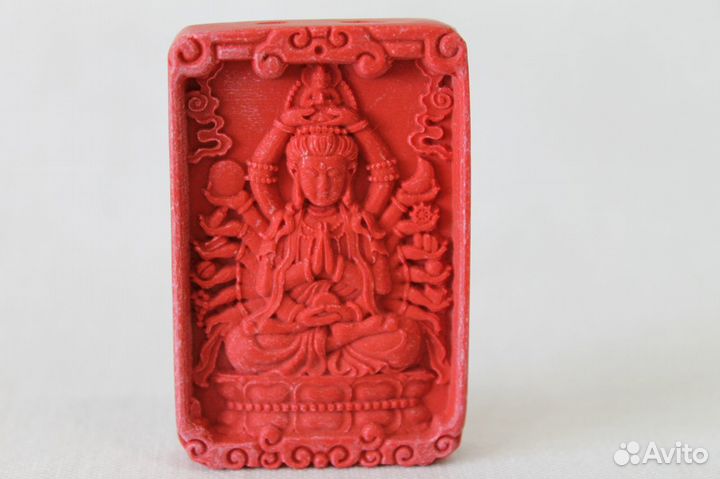 Многорукий Вишну, киноварь