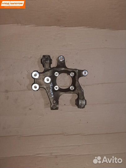 Кулак задний правый Opel Antara (2006 - 2011)