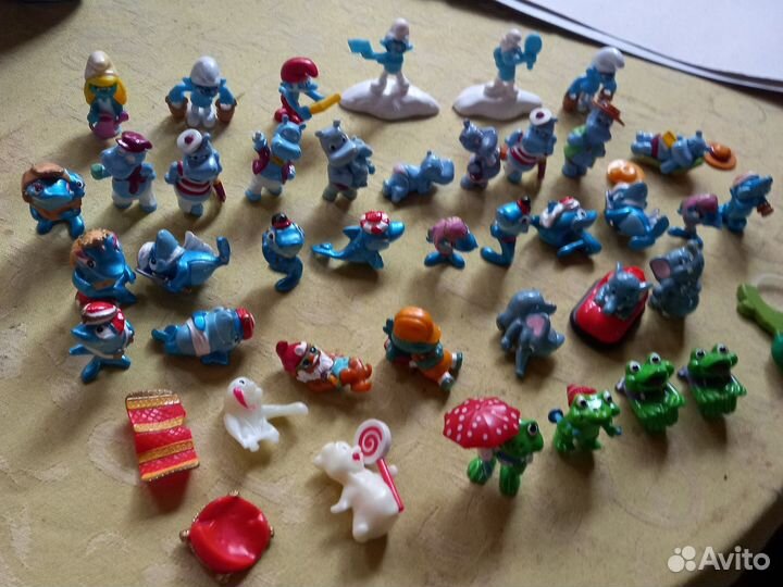 Старые киндеры. Акулы, бегемоты, слоны, лягушки