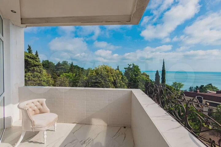 2-к. квартира, 91 м², 10/11 эт.