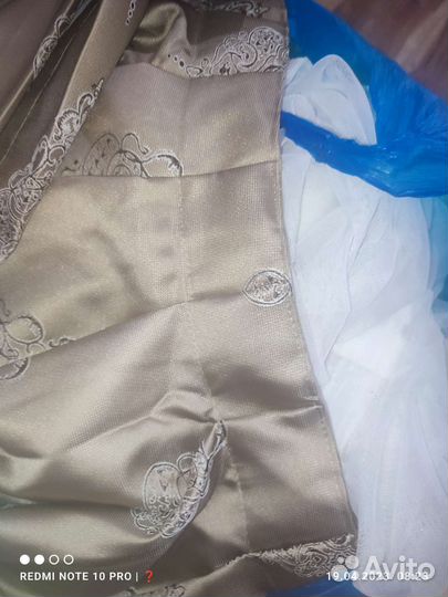 Шторы новые. Цена за указана за одно полотно