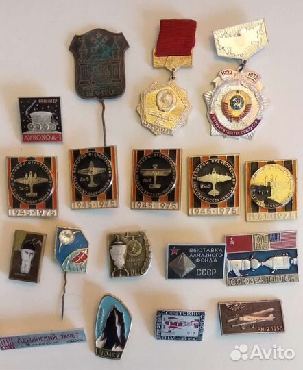 Значки. Советские самолеты, Космос СССР