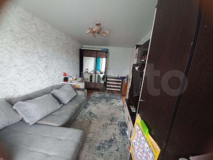 2-к. квартира, 42 м², 5/5 эт.