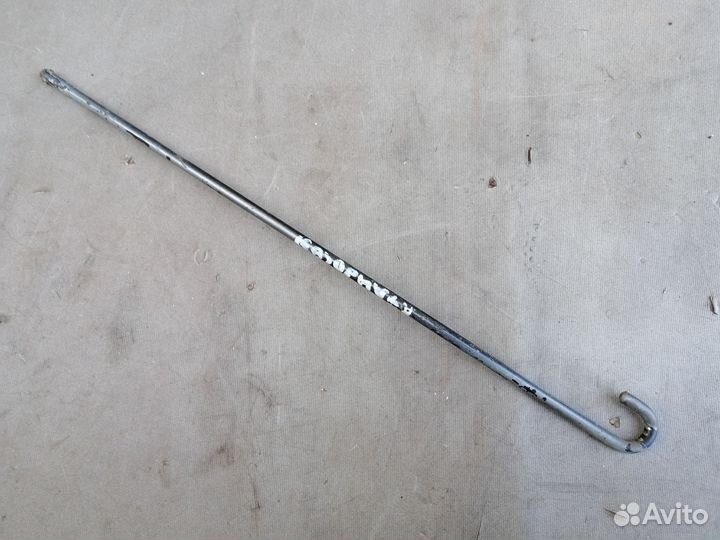 Упор капота для Audi 80/90 (B3) 1986-1991