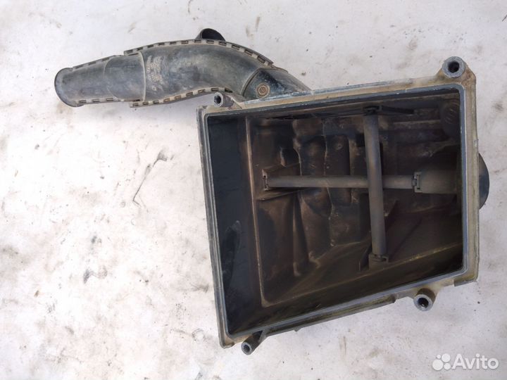 Корпус воздушного фильтра Skoda Fabia 1999-2007