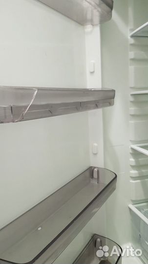 Холодильник Ariston Mba2185