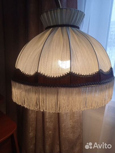 Торшер напольный с абажуром