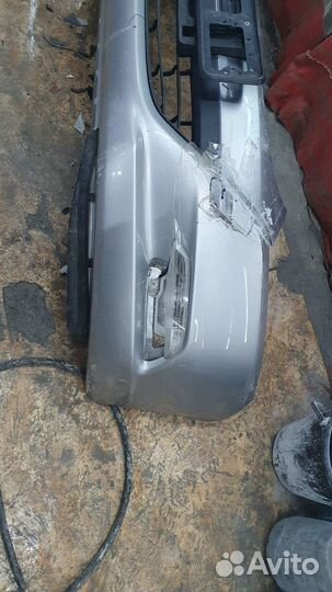 Бампер Honda Insight 2009-2014 в Ангарске