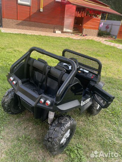 Внедорожник на радиоуправлении Mercedes-Benz