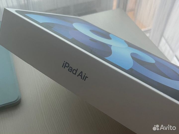 iPad air (4-го поколения) 2020 Wi-Fi