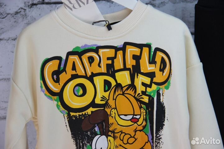 Zara костюм Garfield для мальчика 98-128 новый