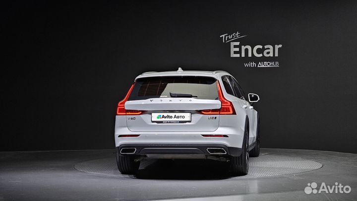 Volvo V60 Cross Country 2.0 AT, 2021, 45 800 км