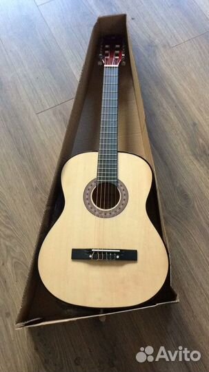 Гитара belucci 3905 светлая классика новая