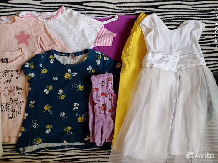 Вещи пакетом на девочку 92-98 размер