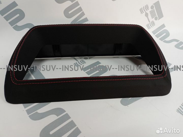 Щиток панели приборов Нива 21214 в коже красн стр