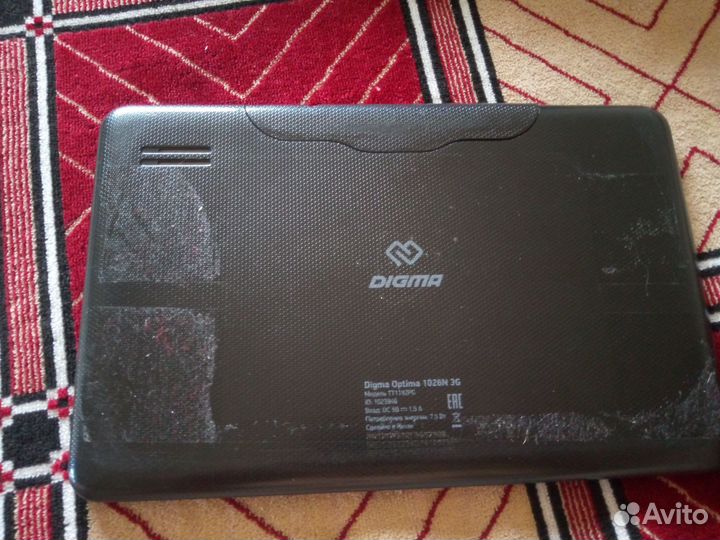 Продам планшет digma optima 1026N