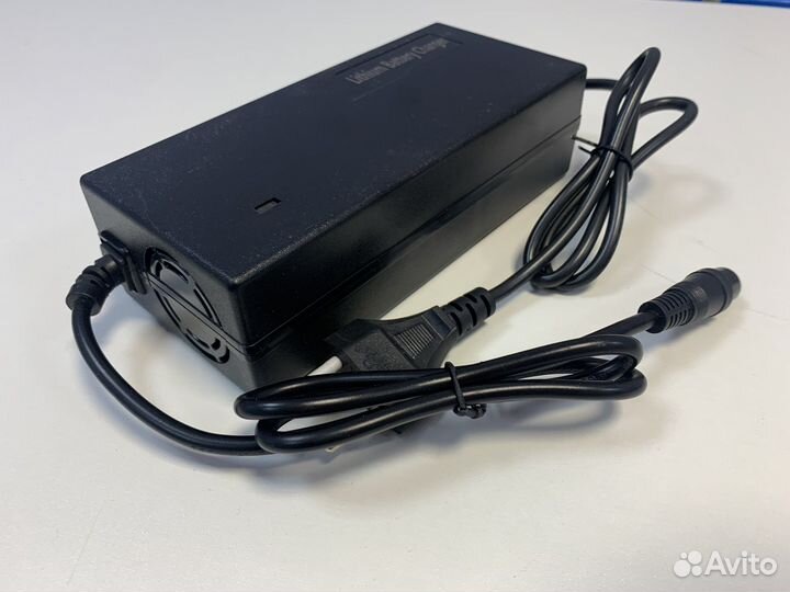 Зарядное устройство 48v-3A Kugoo X1