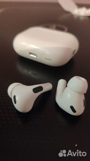 Наушники Airpods pro 2 с беспроводной зарядкой