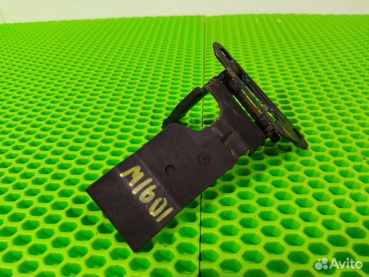 Замок капота Land Rover Range Rover Sport L320